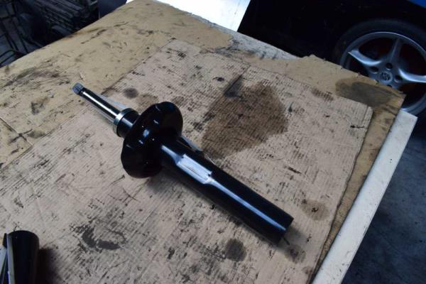 AMORTISSEUR AVANT VW/AUDI/SEAT/SKODA DIAMETRE 55MM ( PIECE NEUVE ) - Vue 1